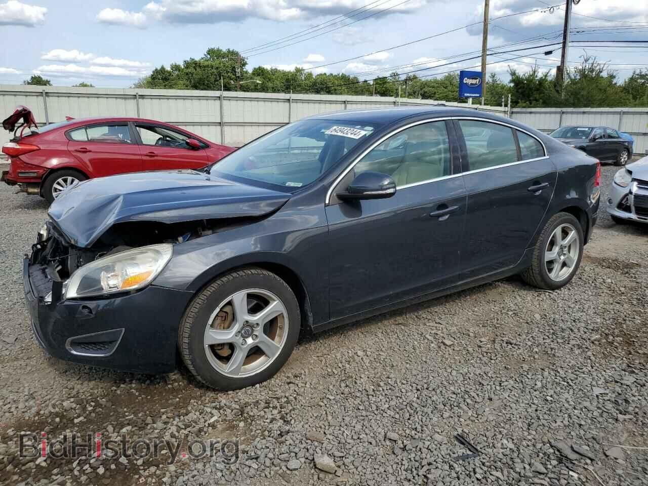 Фотография YV1612FS8D1228429 - VOLVO S60 2013