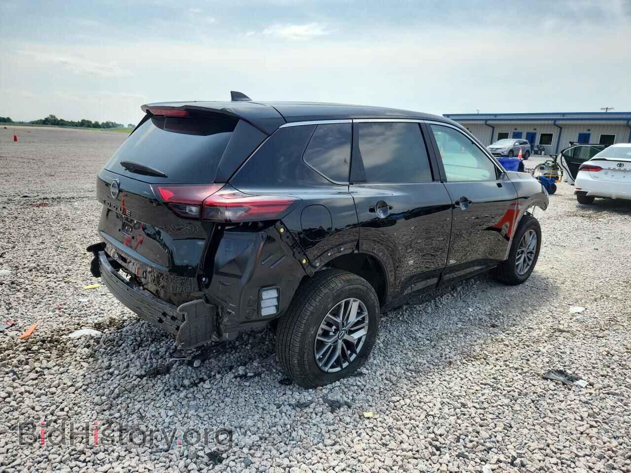 2026 NISSAN ROGUE - VIN: 5N1BT3AAXTC805821 - Photo 3