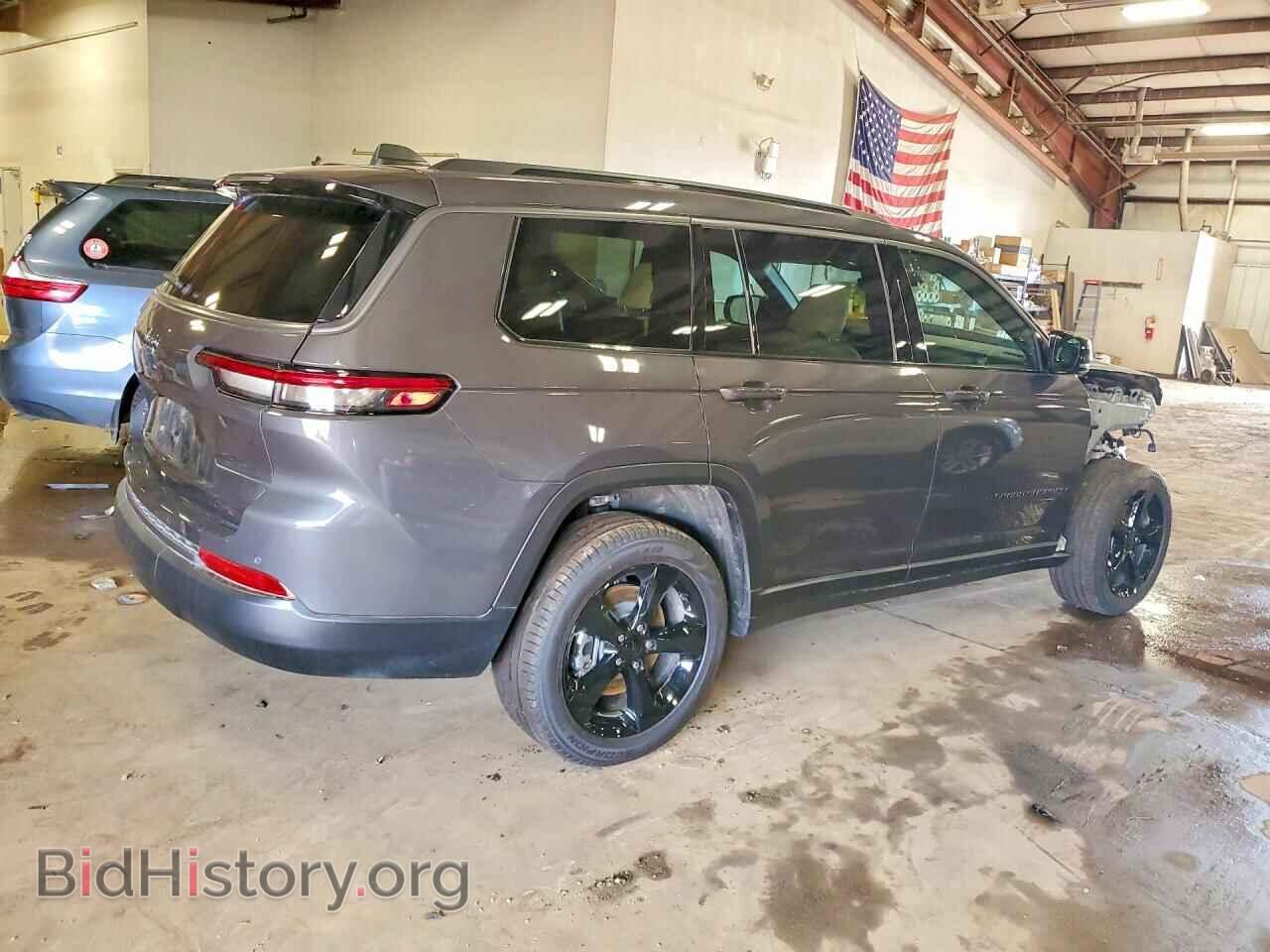 2026 JEEP CHEROKEE - VIN: 1C4RJKBRXT8564403 - Photo 3