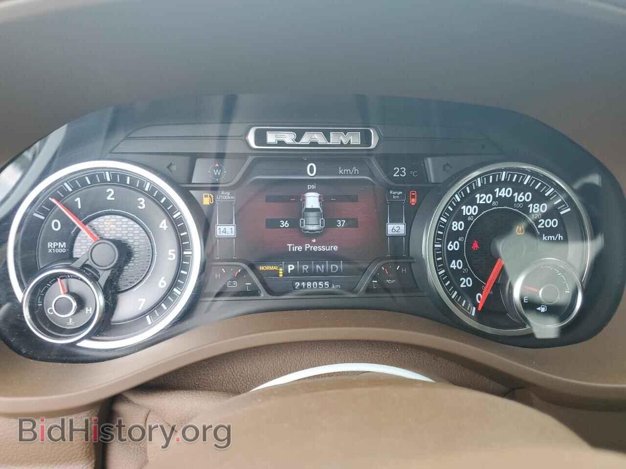 2019 RAM 1500 - VIN: 1C6SRFJT6KN526480 - Фото 9