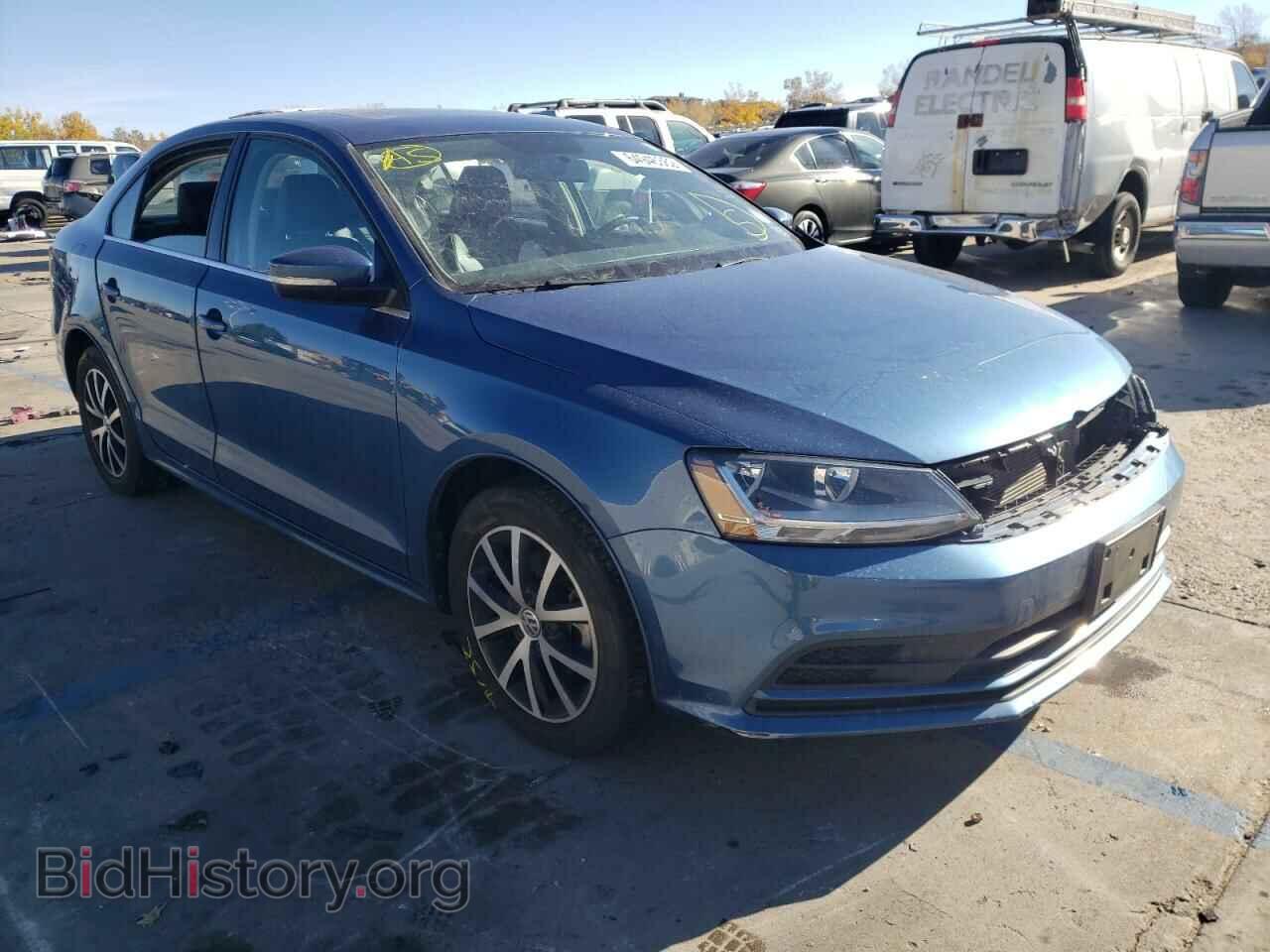 Фотография 3VWDB7AJ0HM297305 - VOLKSWAGEN JETTA 2017