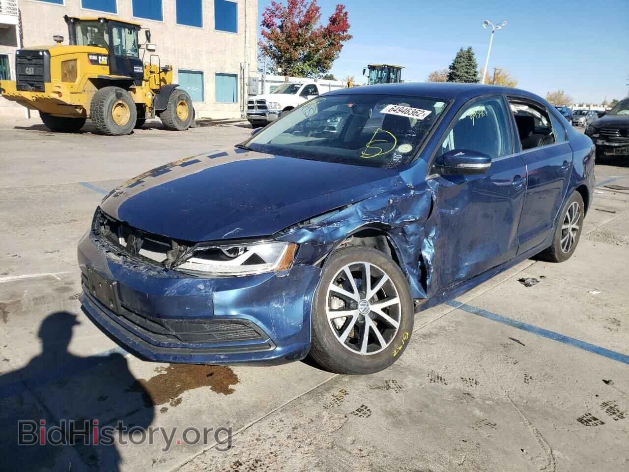 2017 VOLKSWAGEN JETTA - VIN: 3VWDB7AJ0HM297305 - Фото 2
