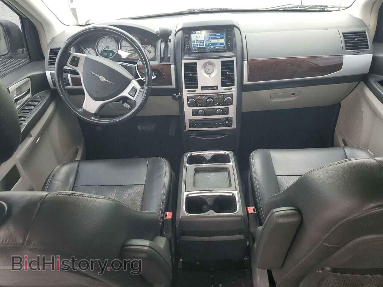 2010 CHRYSLER MINIVAN - VIN: 2A4RR8D11AR423119 - Фото 8