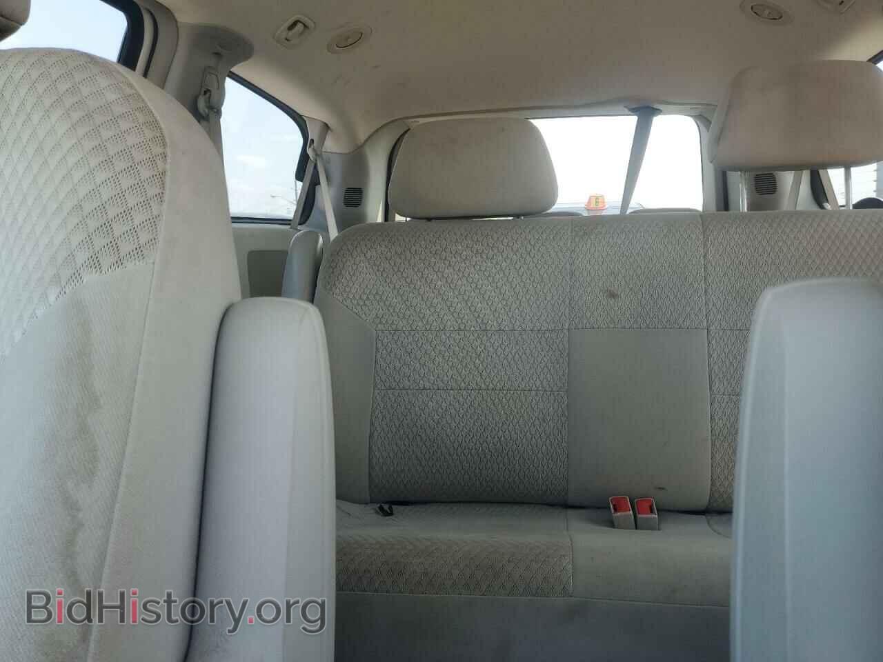 2008 CHRYSLER MINIVAN - VIN: 2A8HR44H58R103151 - Фото 10