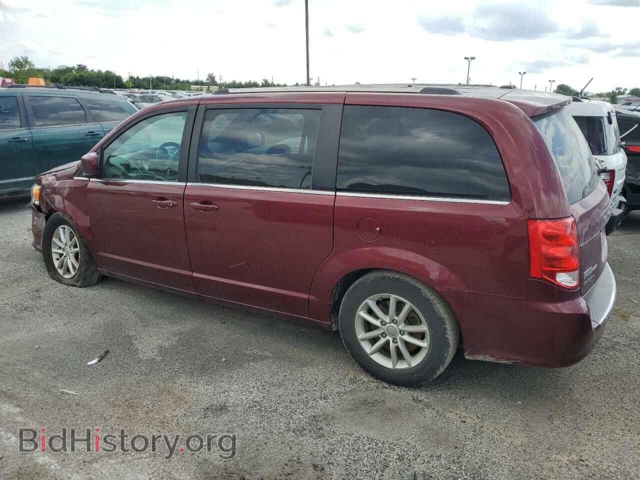 2018 DODGE CARAVAN - VIN: 2C4RDGCG9JR276889 - Фото 2