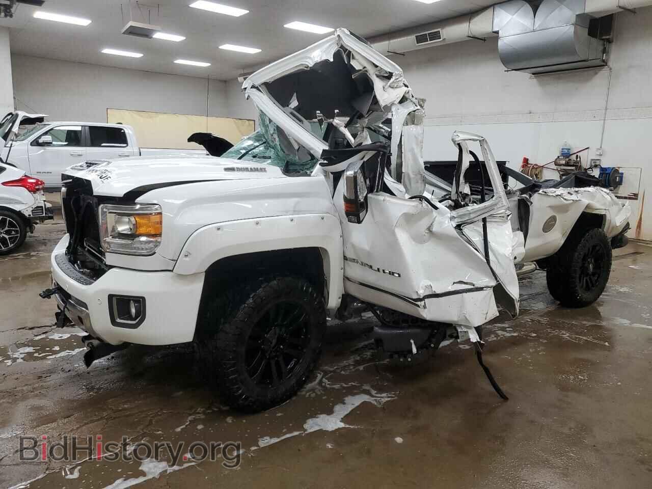 Фотография 1GT12UEY9HF106265 - GMC All Models 2017