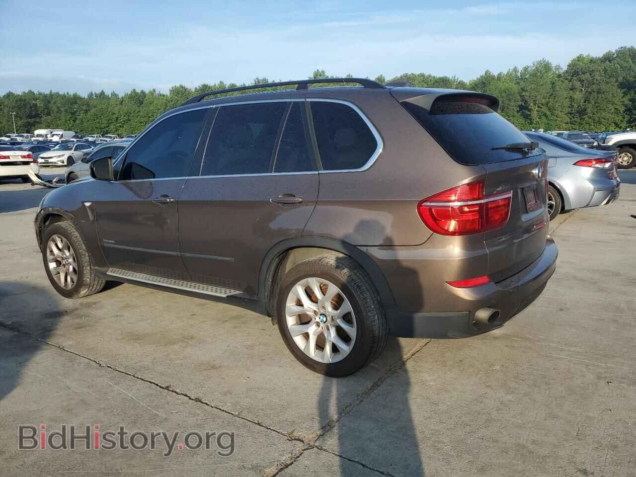 2013 BMW X5 - VIN: 5UXZV4C57D0E04735 - Фото 2
