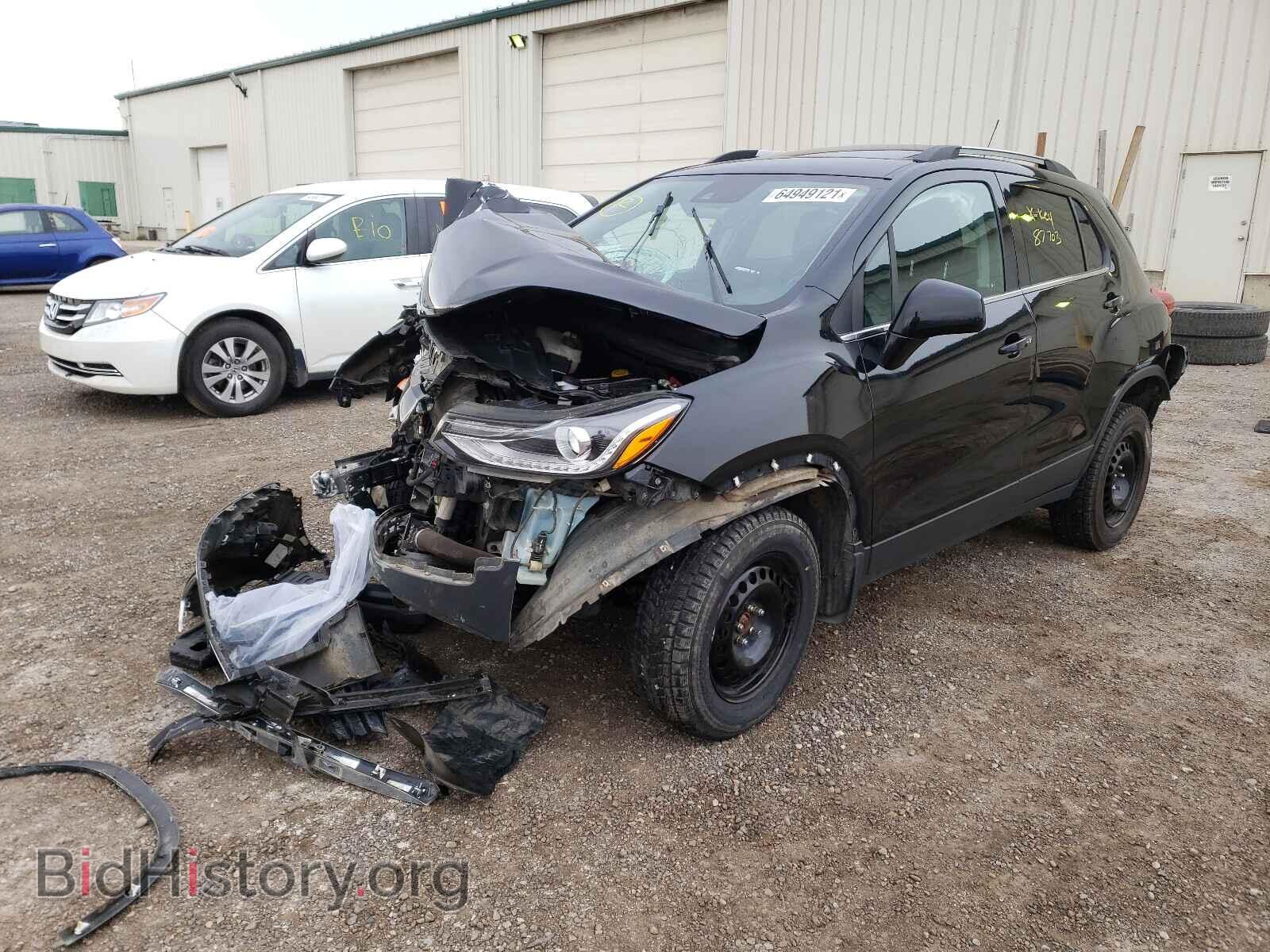 2017 CHEVROLET TRAX - VIN: 3GNCJRSB9HL290533 - Фото 2