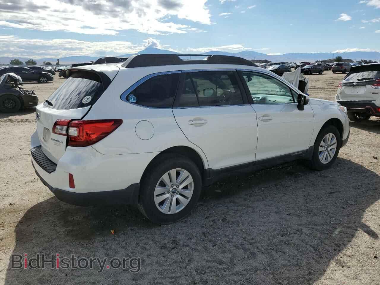 2017 SUBARU OUTBACK - VIN: 4S4BSAFC5H3227202 - Фото 3