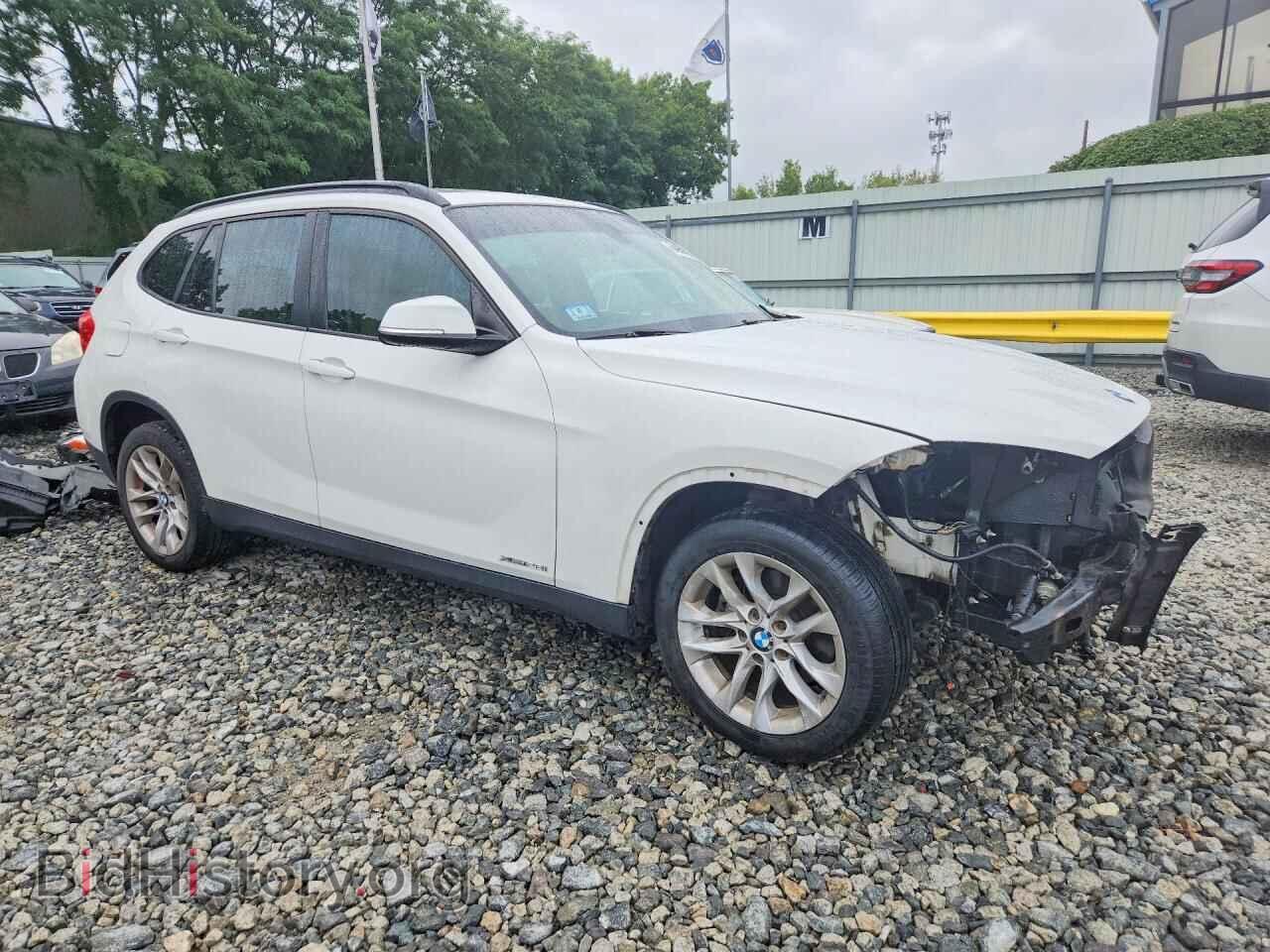 2015 BMW X1 - VIN: WBAVL1C53FVY36601 - Photo 4