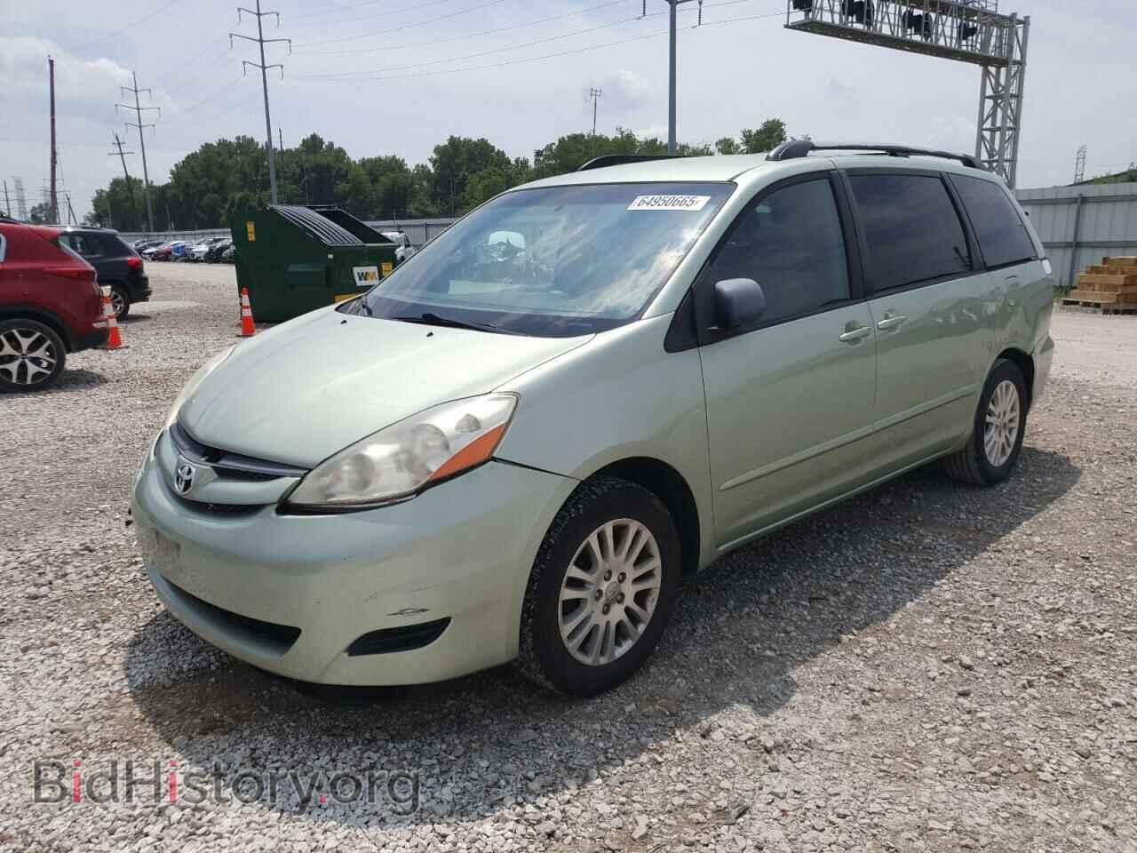 Photo 5TDZK23C08S140772 - TOYOTA All Models 2008