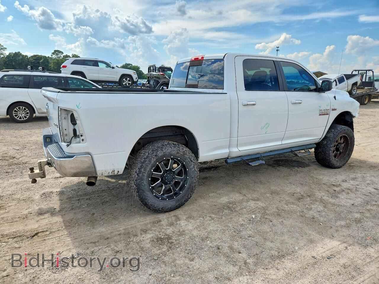 2018 RAM 2500 - VIN: 3C6TR5DT2JG215937 - Photo 3