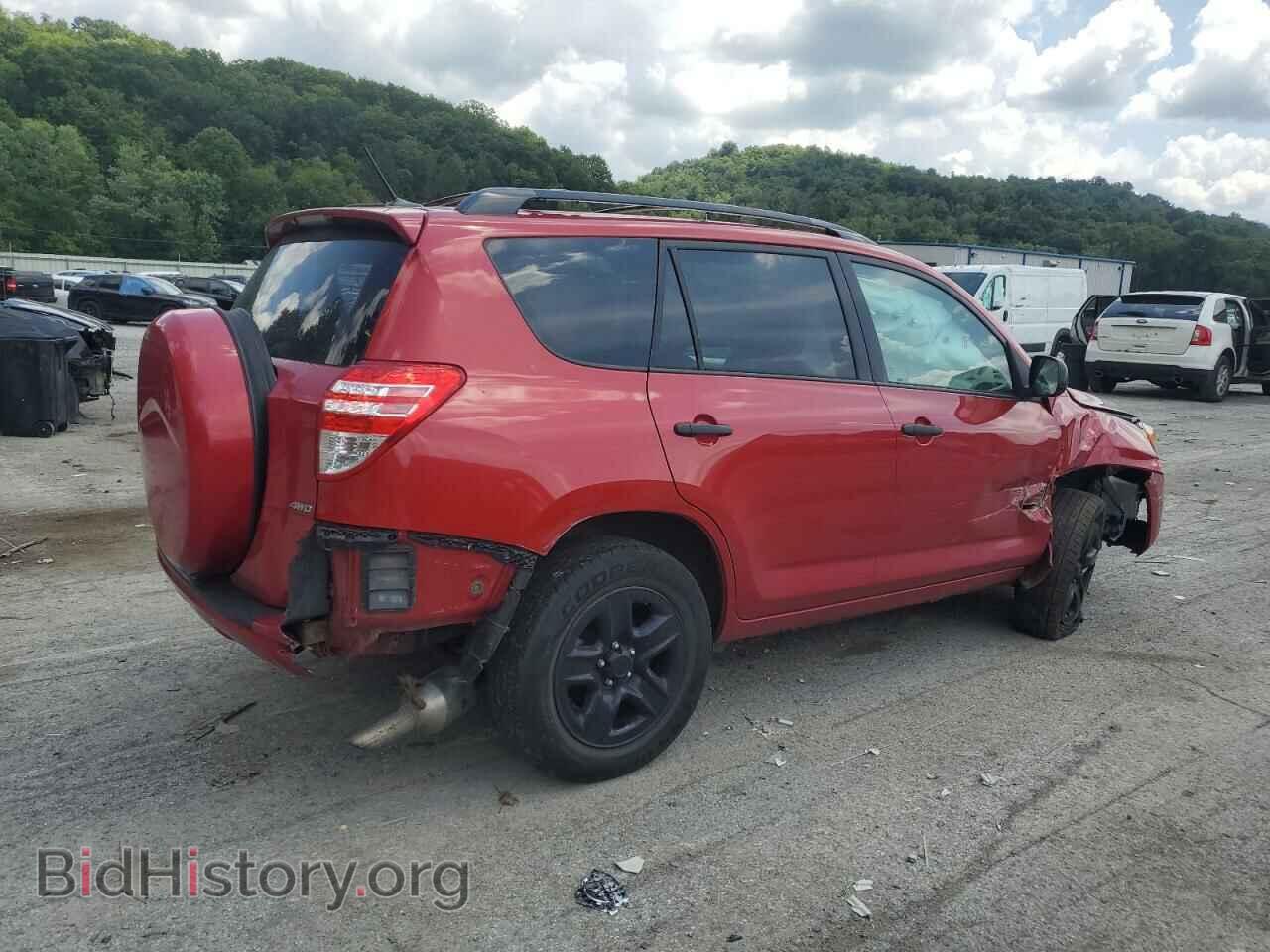 2011 TOYOTA RAV4 - VIN: 2T3BF4DV8BW155432 - Фото 3