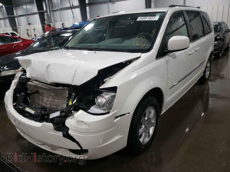 2010 Chrysler MINIVAN (VIN 2A4RR5D19AR221918) — photo 2 of 10