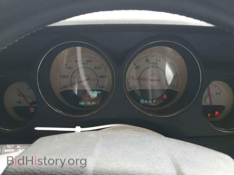 2012 Dodge CHALLENGER (VIN 2C3CDYAG5CH174002) — photo 9 of 12