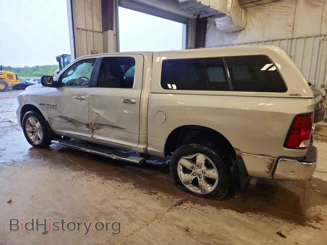 2018 RAM 1500 - VIN: 3C6RR7LT5JG171794 - Фото 2