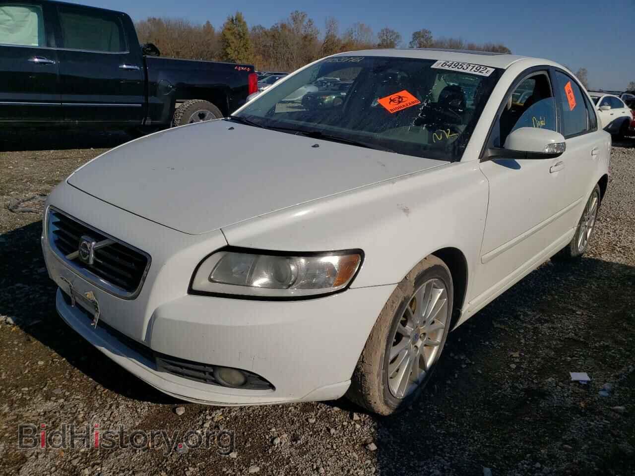 2009 VOLVO S40 - VIN: YV1MS382492459028 - Фото 2