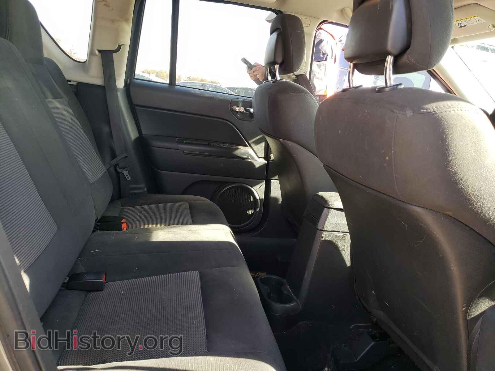 2011 JEEP COMPASS - VIN: 1J4NF1FBXBD197820 - Фото 6