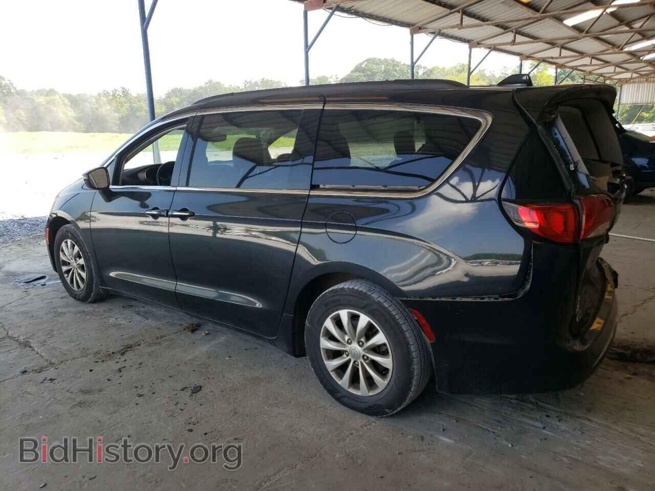 2017 CHRYSLER PACIFICA - VIN: 2C4RC1BG5HR583102 - Photo 2