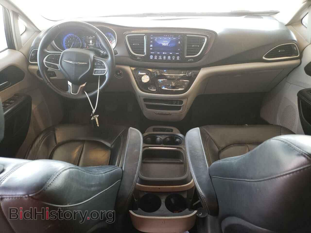 2017 CHRYSLER PACIFICA - VIN: 2C4RC1BG5HR583102 - Photo 8