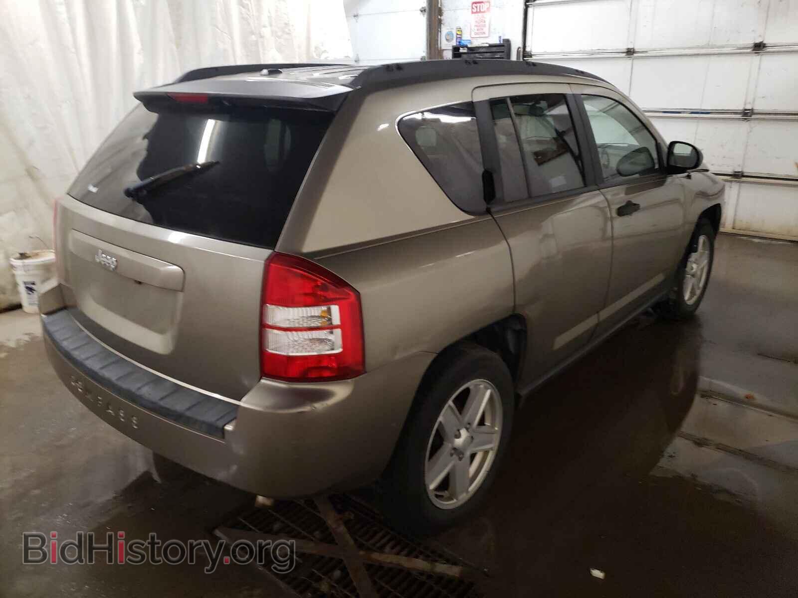 2007 JEEP COMPASS - VIN: 1J8FT47W37D105727 - Фото 4