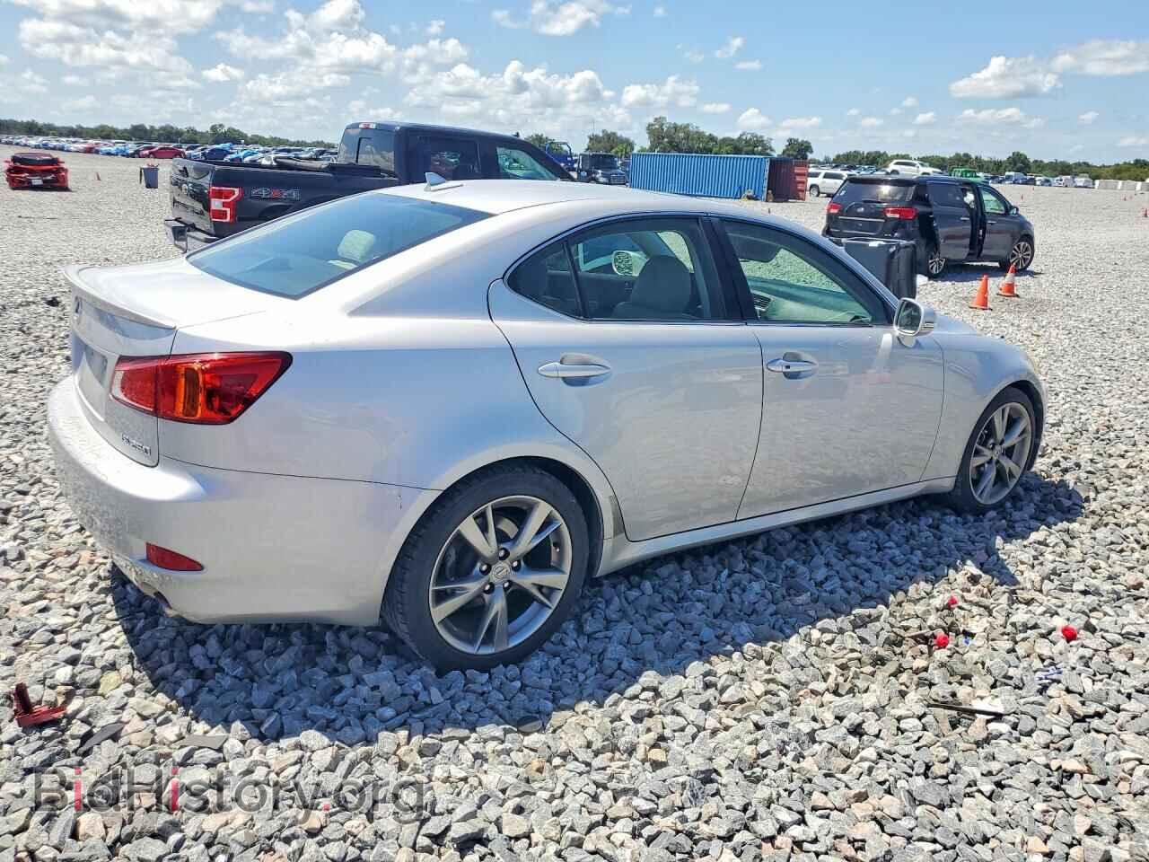 2010 LEXUS IS - VIN: JTHBF5C28A5117958 - Photo 3