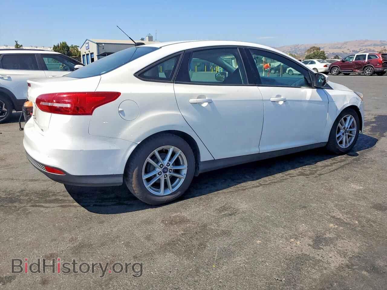 2017 FORD FOCUS - VIN: 1FADP3F29HL216517 - Photo 3