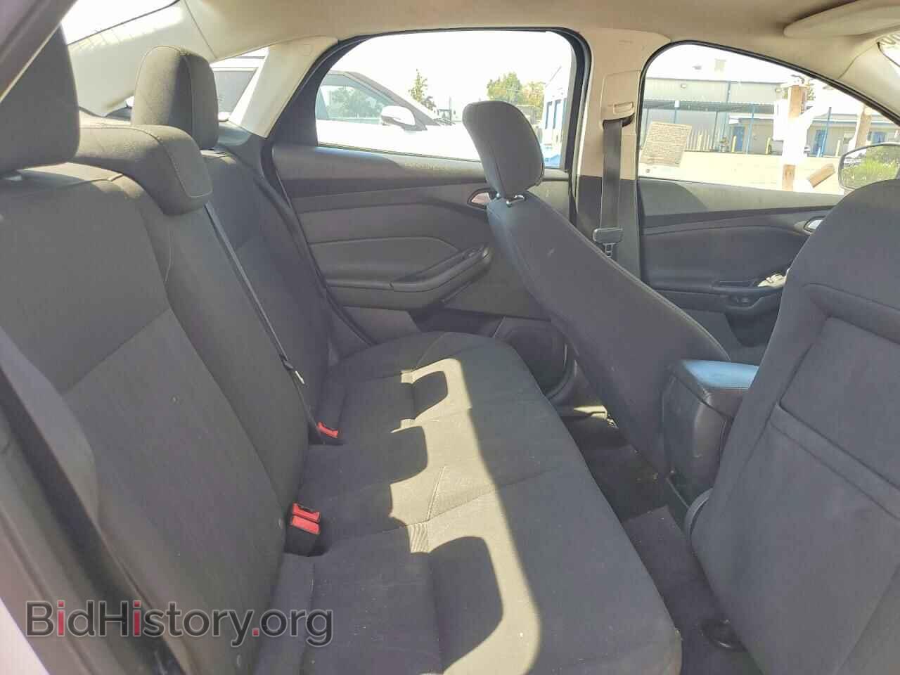 2017 FORD FOCUS - VIN: 1FADP3F29HL216517 - Photo 10