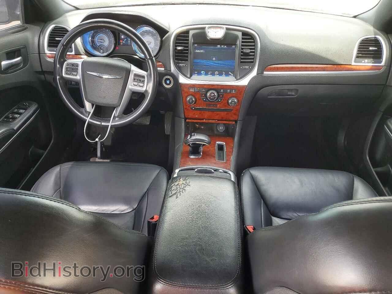 2013 CHRYSLER 300 - VIN: 2C3CCAAG2DH613295 - Фото 8