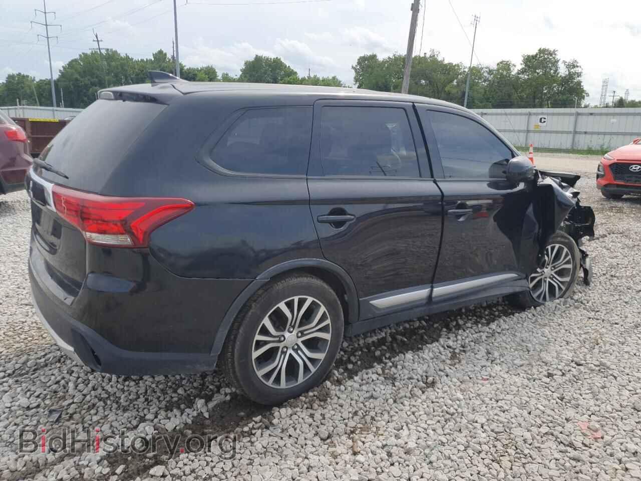 2017 MITSUBISHI OUTLANDER - VIN: JA4AD2A38HZ060896 - Фото 3
