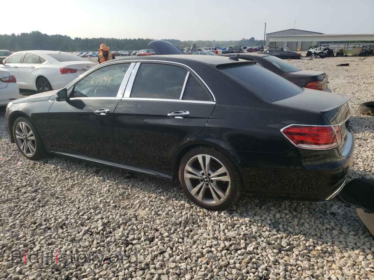 2014 MERCEDES-BENZ E-CLASS - VIN: WDDHF5KB7EA922432 - Фото 2