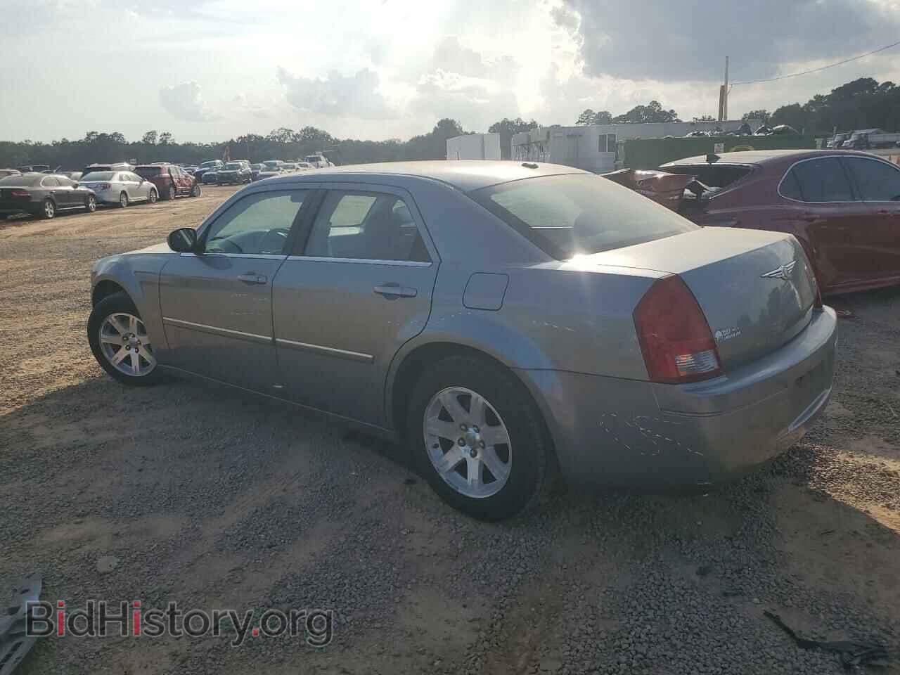 2007 CHRYSLER 300 - VIN: 2C3LA43R97H840607 - Photo 2