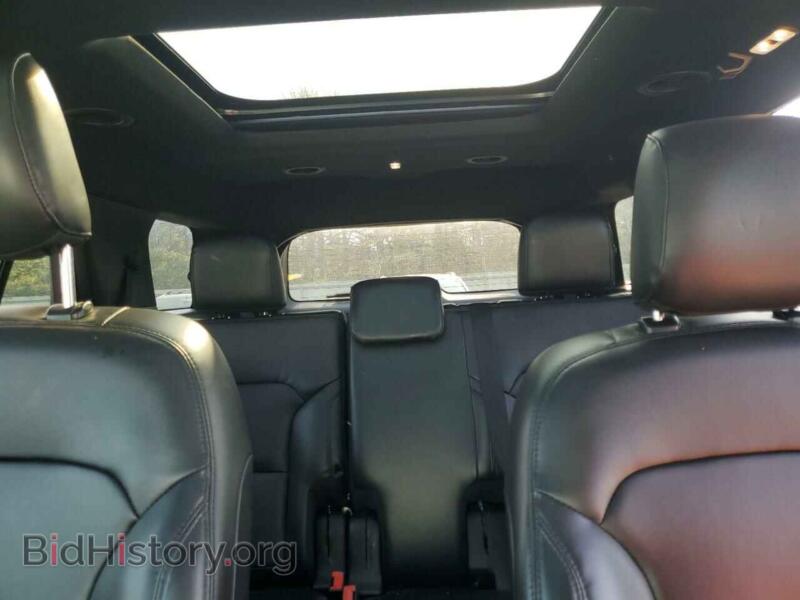 2019 Ford EXPLORER (VIN 1FM5K8D84KGA48573) — photo 10 of 13