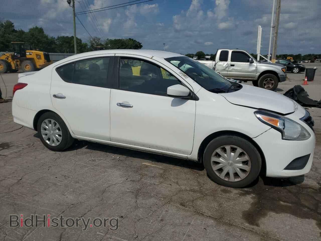 2017 NISSAN VERSA - VIN: 3N1CN7AP5HL838013 - Фото 4