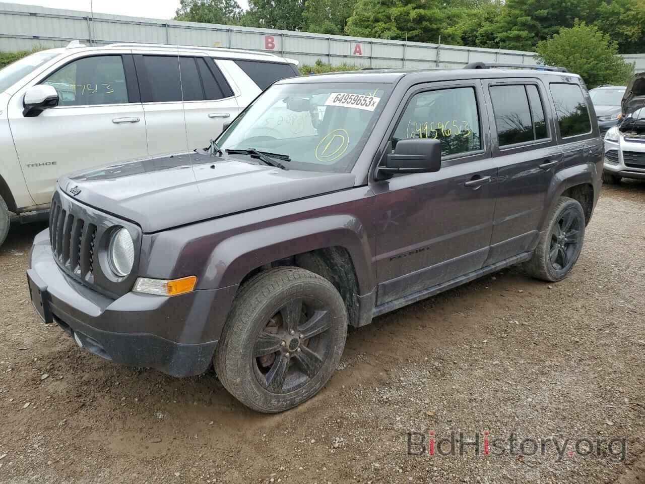 Photo 1C4NJPBA0FD388835 - JEEP PATRIOT 2015