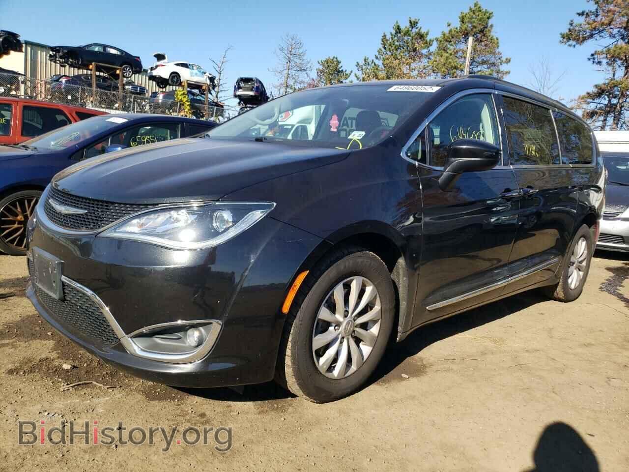 2017 CHRYSLER PACIFICA - VIN: 2C4RC1BG2HR657947 - Photo 2