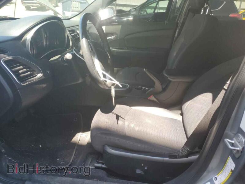 2013 Chrysler 200 (VIN 1C3CCBBG4DN731697) — photo 7 of 12