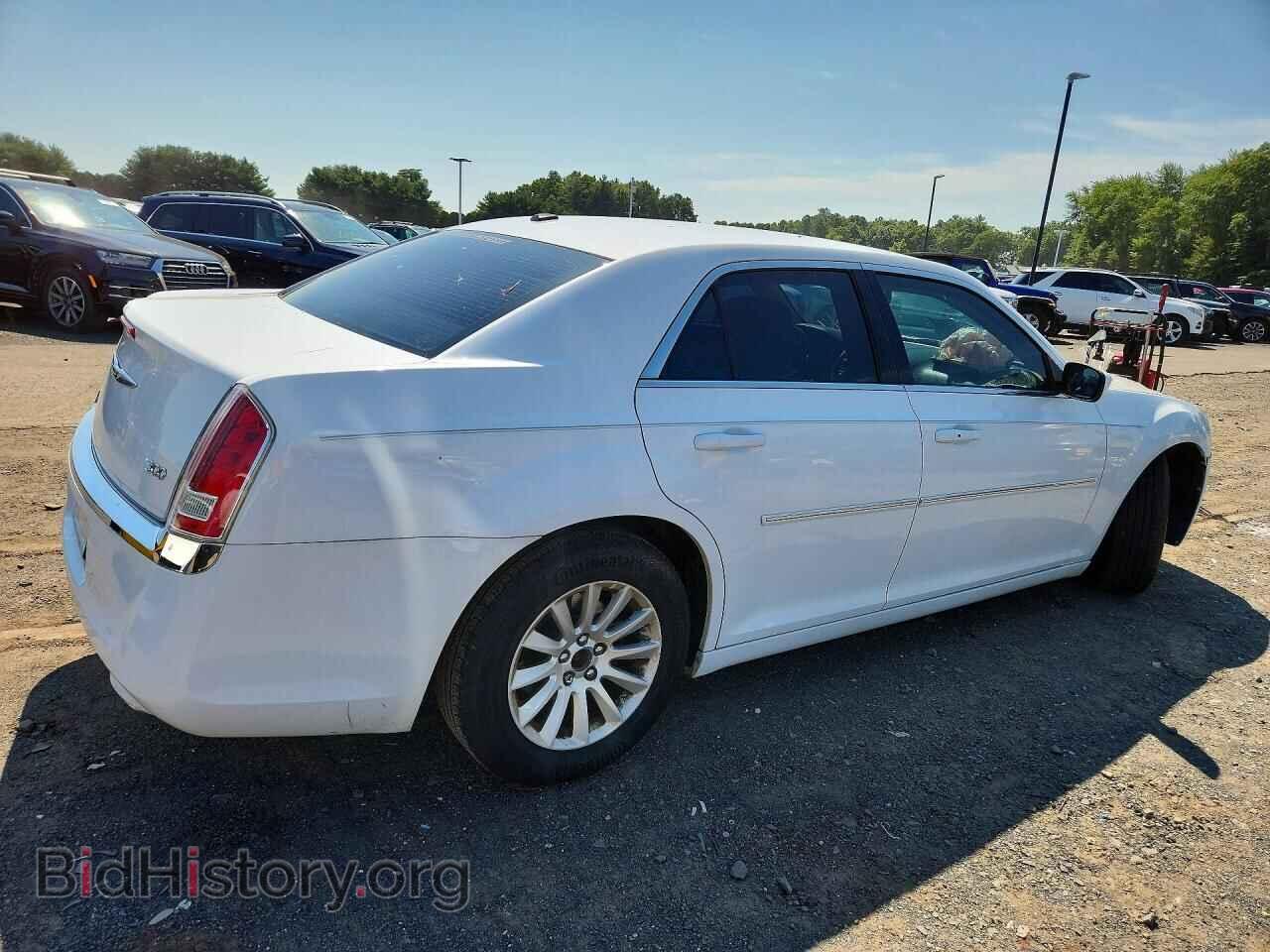 2013 CHRYSLER 300 - VIN: 2C3CCAAG9DH707576 - Фото 3