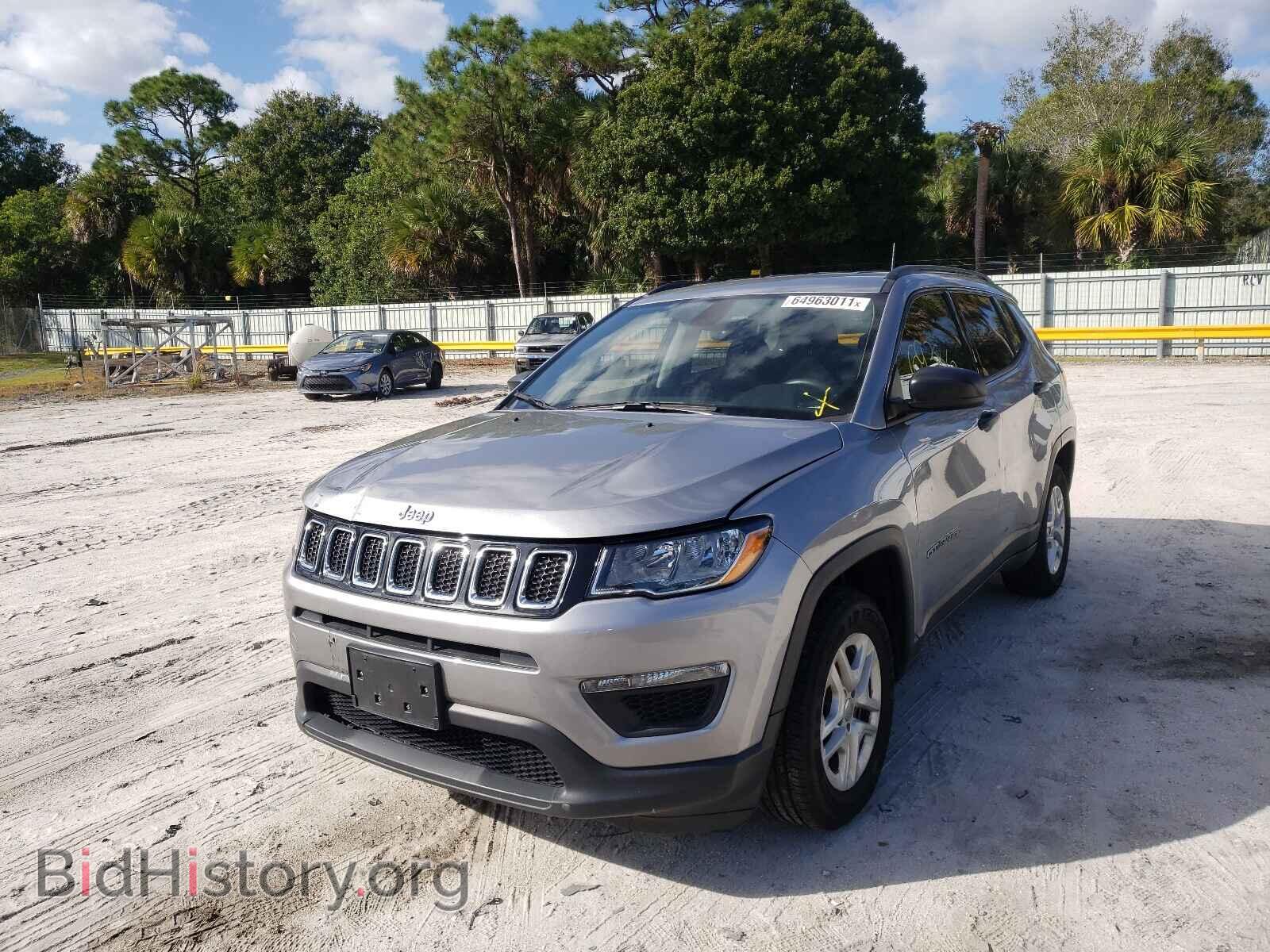 2018 JEEP COMPASS - VIN: 3C4NJCAB7JT124520 - Фото 2