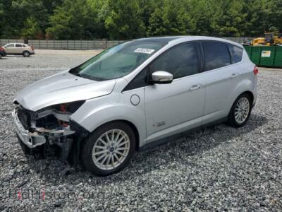 2013 Ford CMAX Premium, серебристый — VIN 1FADP5CU2DL523605, Copart