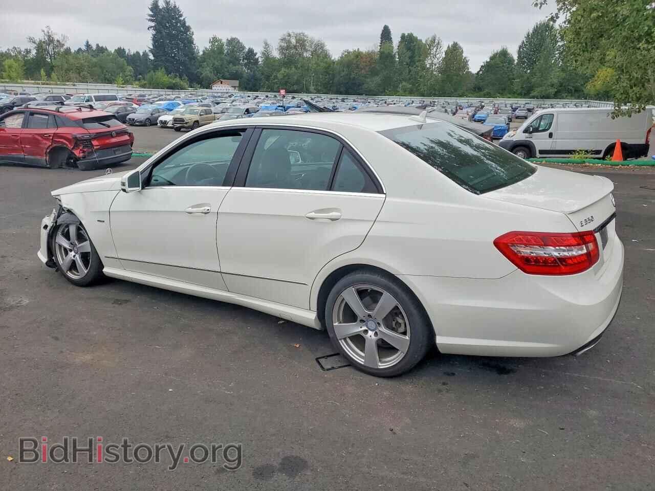 2012 MERCEDES-BENZ E-CLASS - VIN: WDDHF5KB8CA595617 - Photo 2