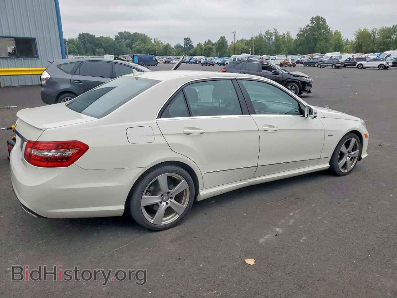 2012 MERCEDES-BENZ E-CLASS - VIN: WDDHF5KB8CA595617 - Photo 3