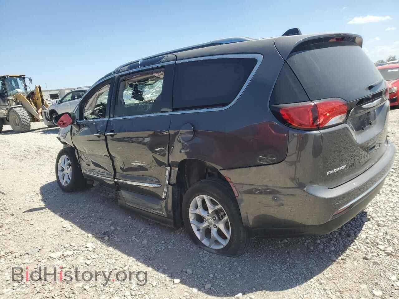 2017 CHRYSLER PACIFICA - VIN: 2C4RC1EG7HR823522 - Photo 2