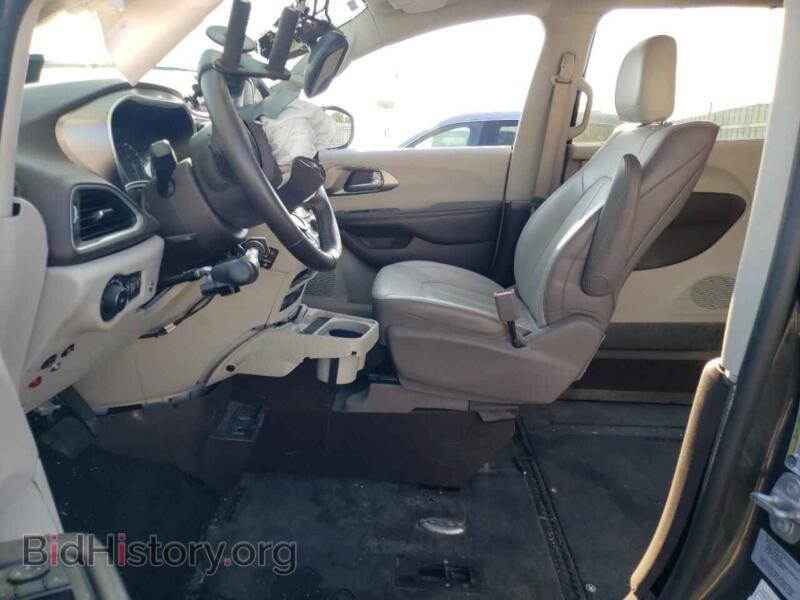 2017 Chrysler PACIFICA (VIN 2C4RC1EG7HR823522) — фото 7 из 15