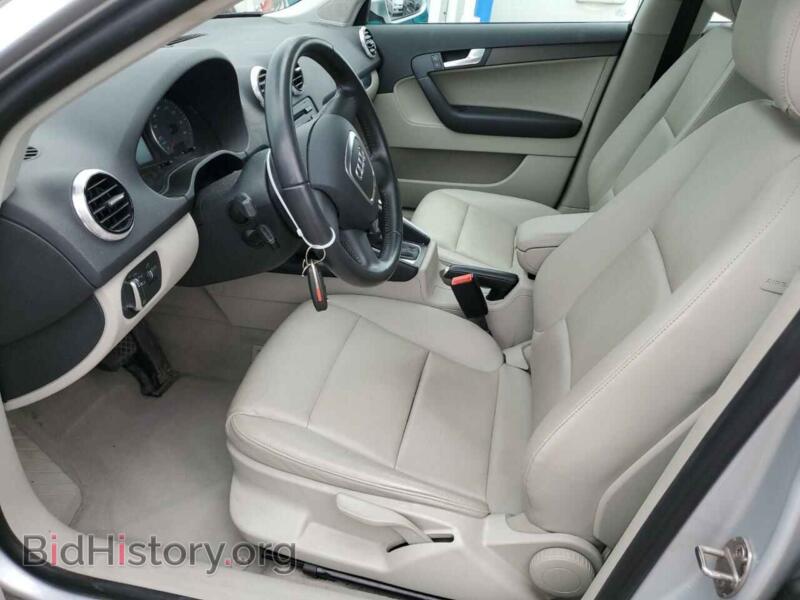 2012 Audi A3 (VIN WAUBEAFMXCA024778) — фото 7 из 13