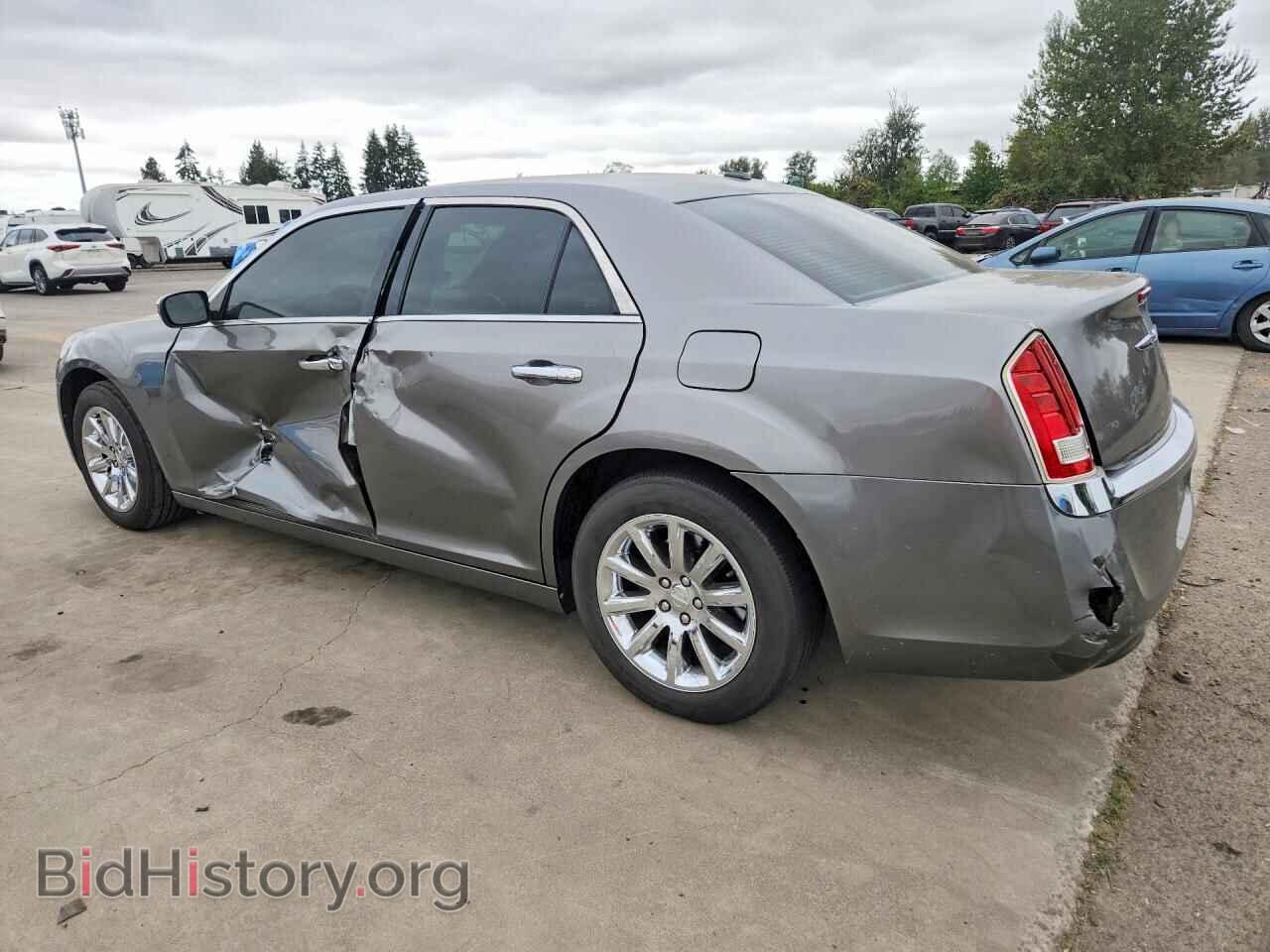 2011 CHRYSLER 300 - VIN: 2C3CA5CG8BH594968 - Фото 2