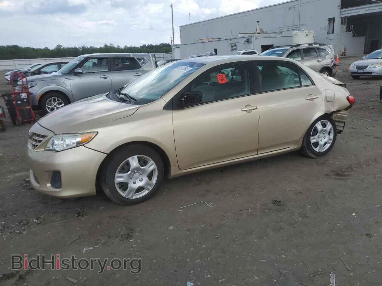 Фотография 2T1BU4EEXDC046603 - TOYOTA COROLLA 2013