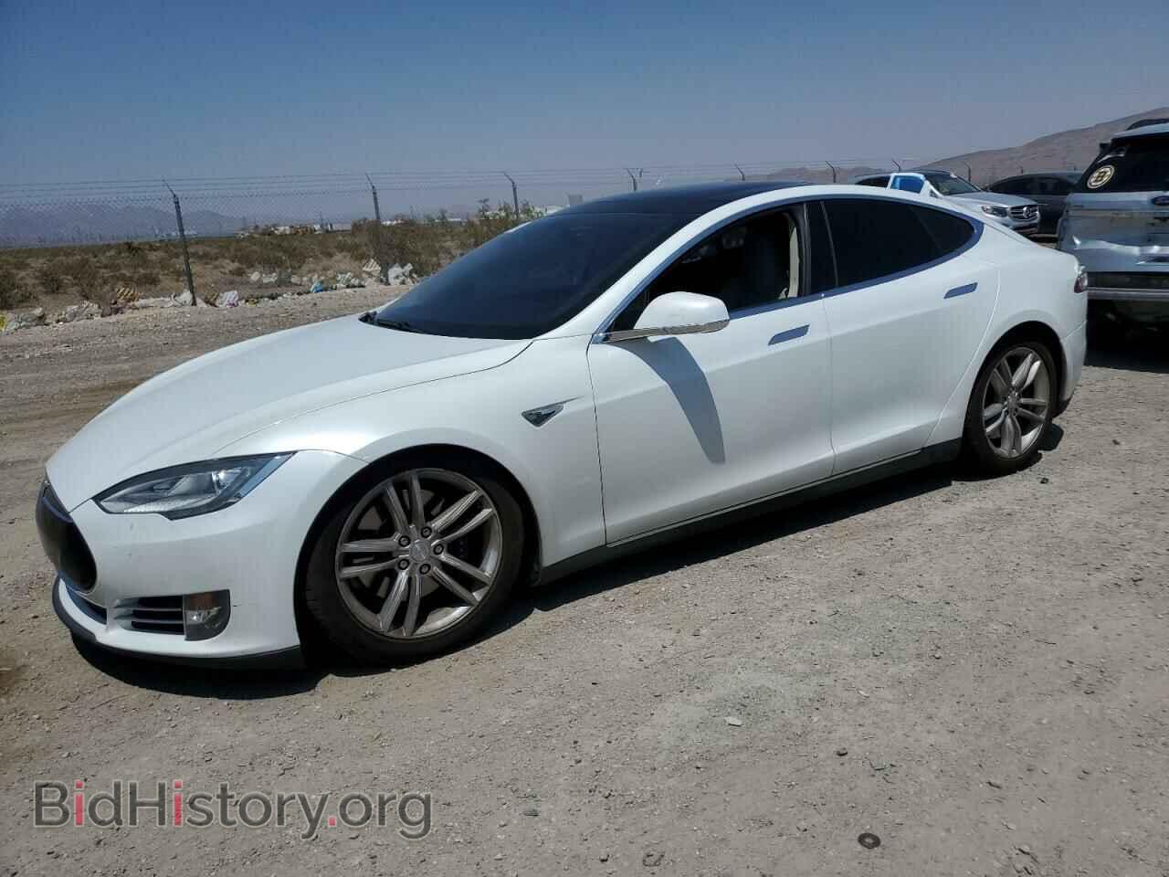 Фотография 5YJSA1AG9DFP04809 - TESLA MODEL S 2013