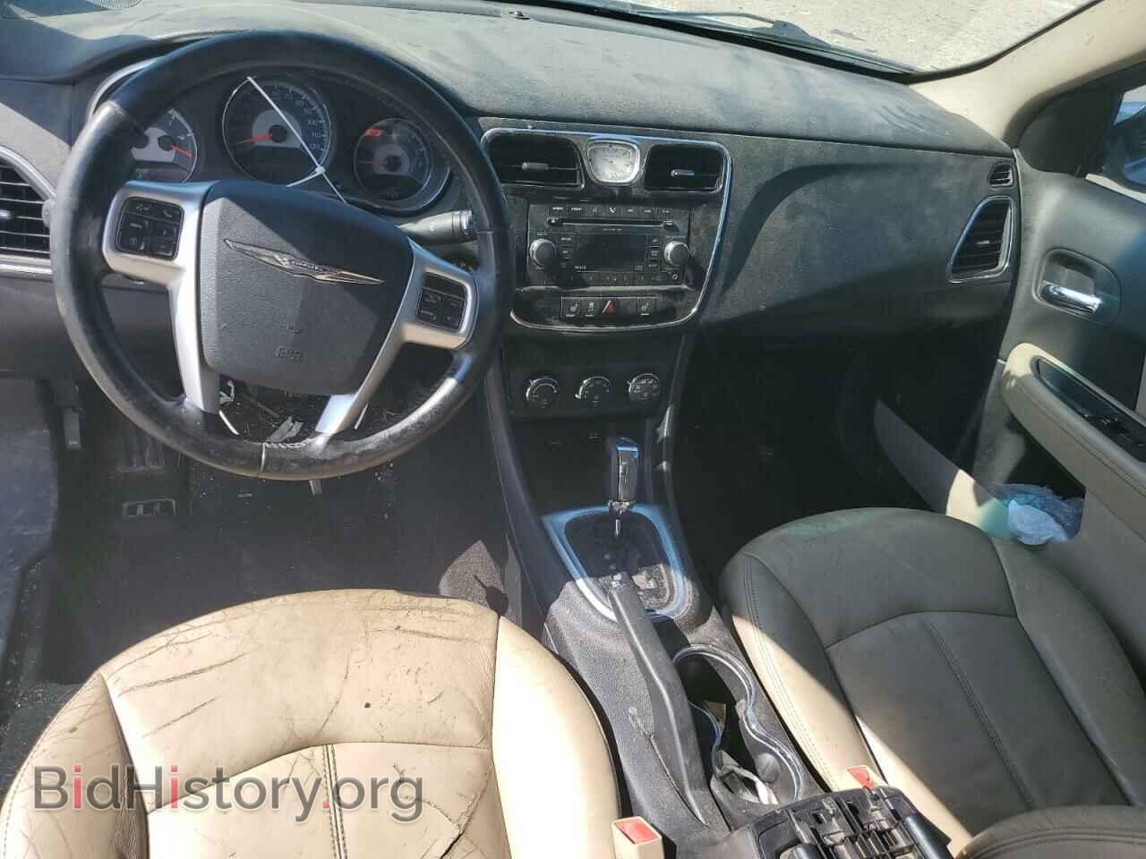 2011 CHRYSLER 200 - VIN: 1C3BC2FB0BN548207 - Фото 8