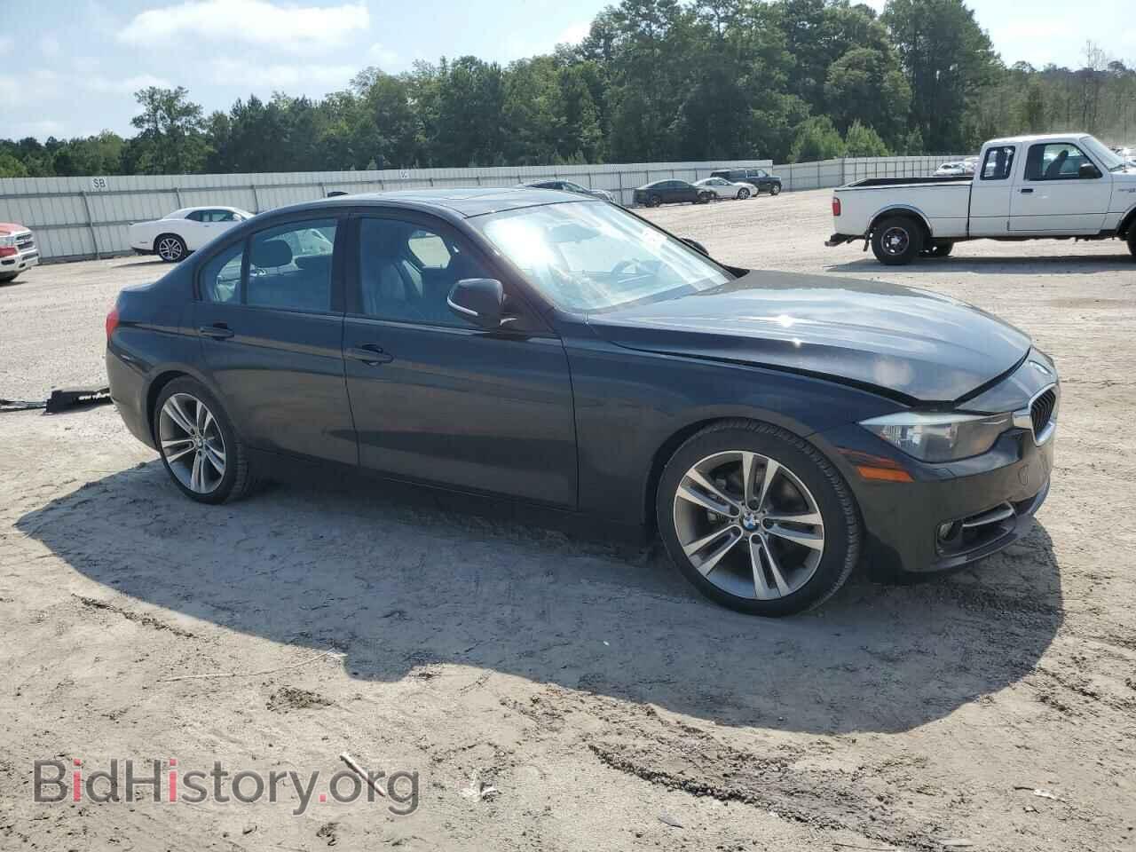 2013 BMW 3 SERIES - VIN: WBA3A5C56DF357665 - Фото 4